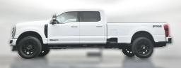 Ford Super Duty F-350 SRW XLT 4WD Crew Cab 8' Box 2026