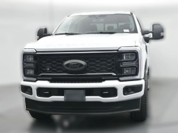 Ford Super Duty F-350 SRW XLT 4WD Crew Cab 8' Box 2026