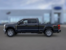 Ford Super Duty F-350 SRW XLT 4WD Crew Cab 6.75' Box 2026