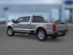 Ford Super Duty F-350 SRW XLT 4WD Crew Cab 6.75' Box 2026