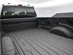 Ford Super Duty F-350 SRW XLT 4WD Crew Cab 8' Box 2026