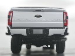 Ford Super Duty F-350 SRW XLT 4WD Crew Cab 8' Box 2026