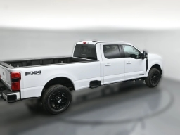 Ford Super Duty F-350 SRW XLT 4WD Crew Cab 8' Box 2026
