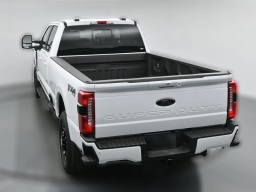Ford Super Duty F-350 SRW XLT 4WD Crew Cab 8' Box 2026