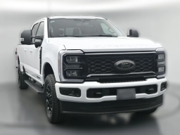 Ford Super Duty F-350 SRW XLT 4WD Crew Cab 8' Box 2026