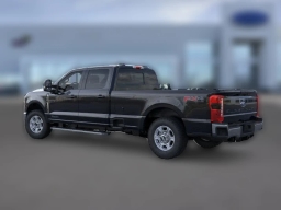 Ford Super Duty F-350 SRW XLT 4WD Crew Cab 8' Box 2026