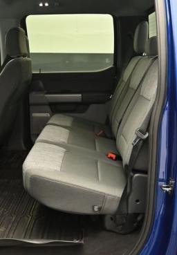 Ford Super Duty F-350 SRW XLT 4WD Crew Cab 8' Box 2026