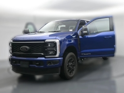 Ford Super Duty F-350 SRW XLT 4WD Crew Cab 8' Box 2026