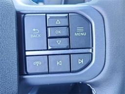 Ford Super Duty F-350 DRW LARIAT 4WD Crew Cab 8' Box 2025