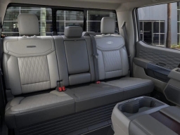 Ford Super Duty F-350 DRW Platinum 4WD Crew Cab 8' Box 2025