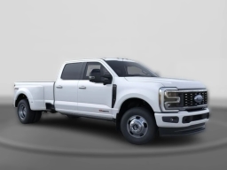 Ford Super Duty F-350 DRW Platinum 4WD Crew Cab 8' Box 2026