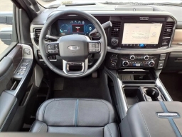 Ford Super Duty F-350 DRW Platinum 4WD Crew Cab 8' Box 2026