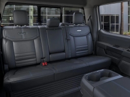 Ford Super Duty F-350 DRW Platinum 4WD Crew Cab 8' Box 2026