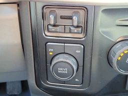 Ford Super Duty F-350 DRW XLT 4WD Crew Cab 8' Box 2026