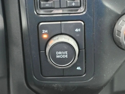 Ford Super Duty F-350 DRW XLT 4WD Crew Cab 8' Box 2026