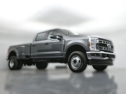 Ford Super Duty F-350 DRW XLT 4WD Crew Cab 8' Box 2026