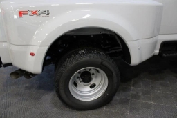 Ford Super Duty F-350 DRW XLT 4WD Crew Cab 8' Box 2026