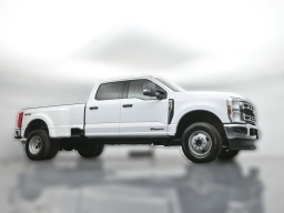 Ford Super Duty F-350 DRW XLT 4WD Crew Cab 8' Box 2026