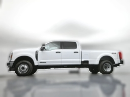 Ford Super Duty F-350 DRW XLT 4WD Crew Cab 8' Box 2026