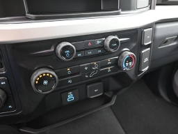 Ford Super Duty F-350 DRW XLT 4WD Crew Cab 8' Box 2026