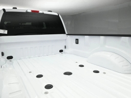 Ford Super Duty F-350 DRW XLT 4WD Crew Cab 8' Box 2026