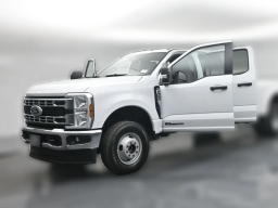 Ford Super Duty F-350 DRW XLT 4WD Crew Cab 8' Box 2026