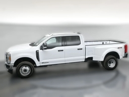 Ford Super Duty F-350 DRW XLT 4WD Crew Cab 8' Box 2026