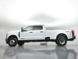 Ford Super Duty F-350 DRW XLT 4WD Crew Cab 8' Box 2026
