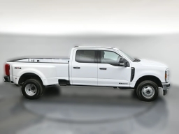 Ford Super Duty F-350 DRW XLT 4WD Crew Cab 8' Box 2026