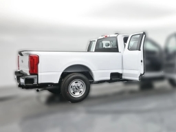 Ford Super Duty F-350 SRW XL 2WD SuperCab 8' Box 2026
