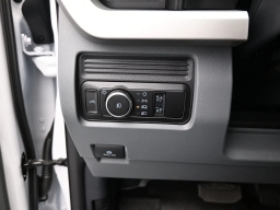 Ford Super Duty F-350 SRW XL 2WD SuperCab 8' Box 2026