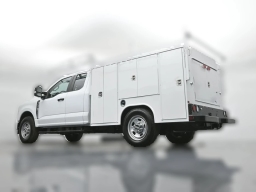 Ford Super Duty F-350 SRW XL 2WD SuperCab 6.75' Box 2026