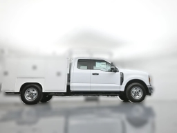 Ford Super Duty F-350 SRW XL 2WD SuperCab 6.75' Box 2026