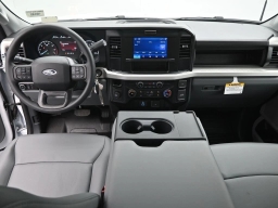 Ford Super Duty F-350 SRW XL 2WD SuperCab 6.75' Box 2026