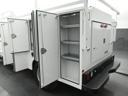 Ford Super Duty F-350 SRW XL 2WD SuperCab 6.75' Box 2026