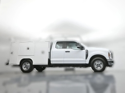 Ford Super Duty F-350 SRW XL 2WD SuperCab 6.75' Box 2026