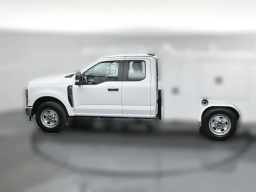 Ford Super Duty F-350 SRW XL 2WD SuperCab 6.75' Box 2026