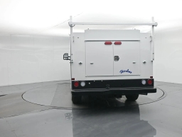 Ford Super Duty F-350 SRW XL 2WD SuperCab 6.75' Box 2026