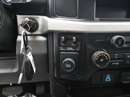 Ford Super Duty F-350 SRW XLT 2WD SuperCab 8' Box 2026