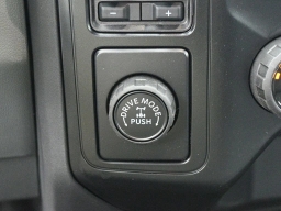 Ford Super Duty F-350 SRW XLT 2WD SuperCab 8' Box 2026