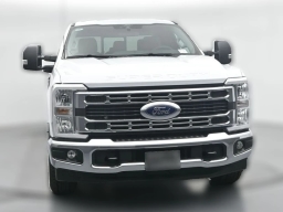 Ford Super Duty F-350 SRW XLT 2WD SuperCab 8' Box 2026