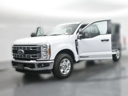 Ford Super Duty F-350 SRW XLT 2WD SuperCab 8' Box 2026