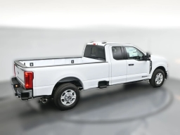 Ford Super Duty F-350 SRW XLT 2WD SuperCab 8' Box 2026