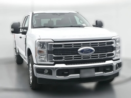 Ford Super Duty F-350 SRW XLT 2WD SuperCab 8' Box 2026