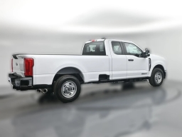 Ford Super Duty F-350 SRW XL 2WD SuperCab 8' Box 2026