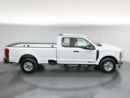 Ford Super Duty F-350 SRW XL 2WD SuperCab 8' Box 2026