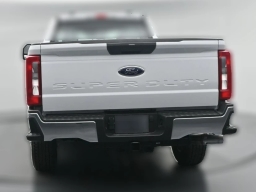 Ford Super Duty F-350 SRW XL 2WD SuperCab 8' Box 2026