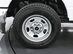 Ford Super Duty F-350 SRW XL 4WD SuperCab 8' Box 2026