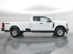 Ford Super Duty F-350 SRW XLT 4WD SuperCab 8' Box 2026