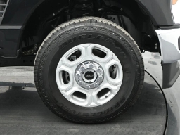 Ford Super Duty F-350 SRW XLT 4WD SuperCab 8' Box 2026